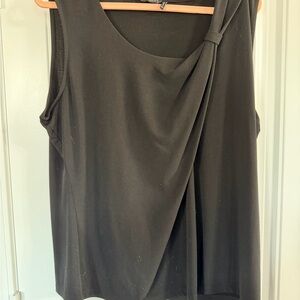 Chic Black Sleeveless Blouse
